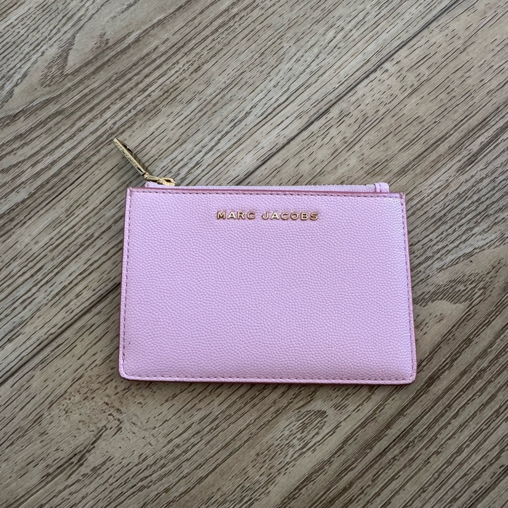 Marc Jacobs leather Wallet - NWOT